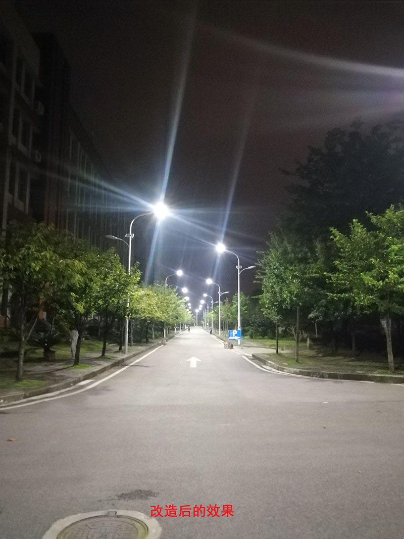 貴州某高校為本校區(qū)內(nèi)600多盞路燈更換LED燈頭及加裝太陽能LORA調(diào)光控制模塊，達(dá)到了節(jié)能和智能控制的目的。(圖9)